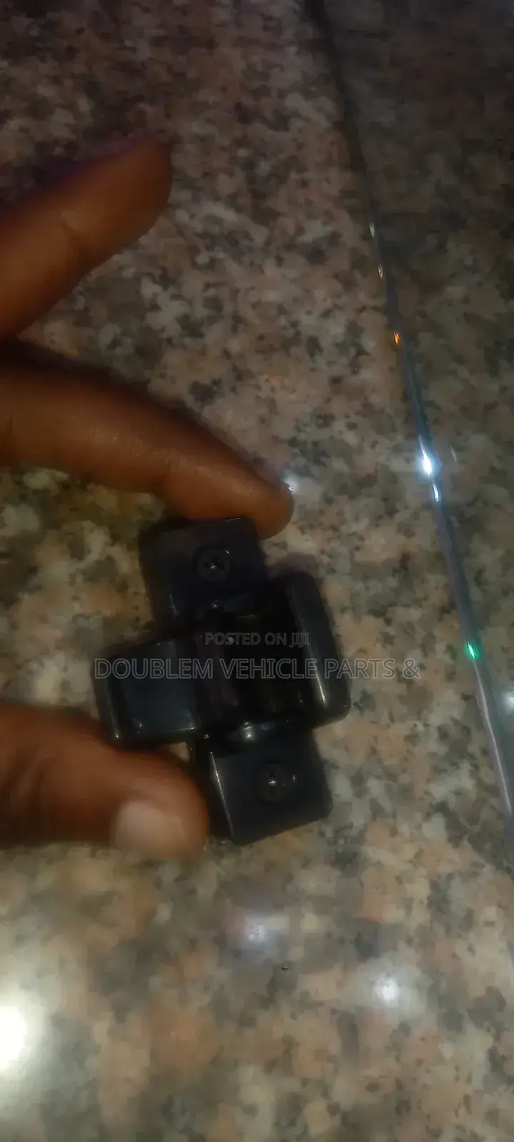 Window Locks Nissan E24/E27/Qd32/Bus