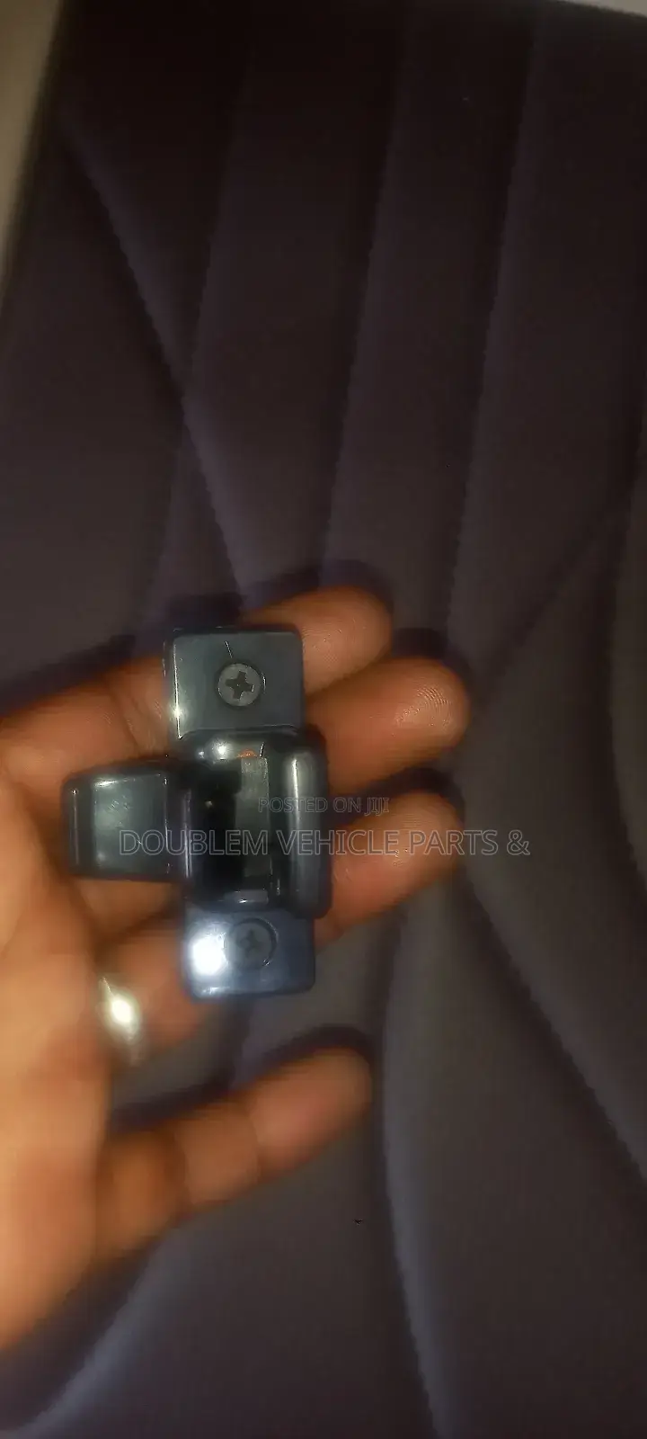 Window Locks Nissan E24/E27/Qd32/Bus