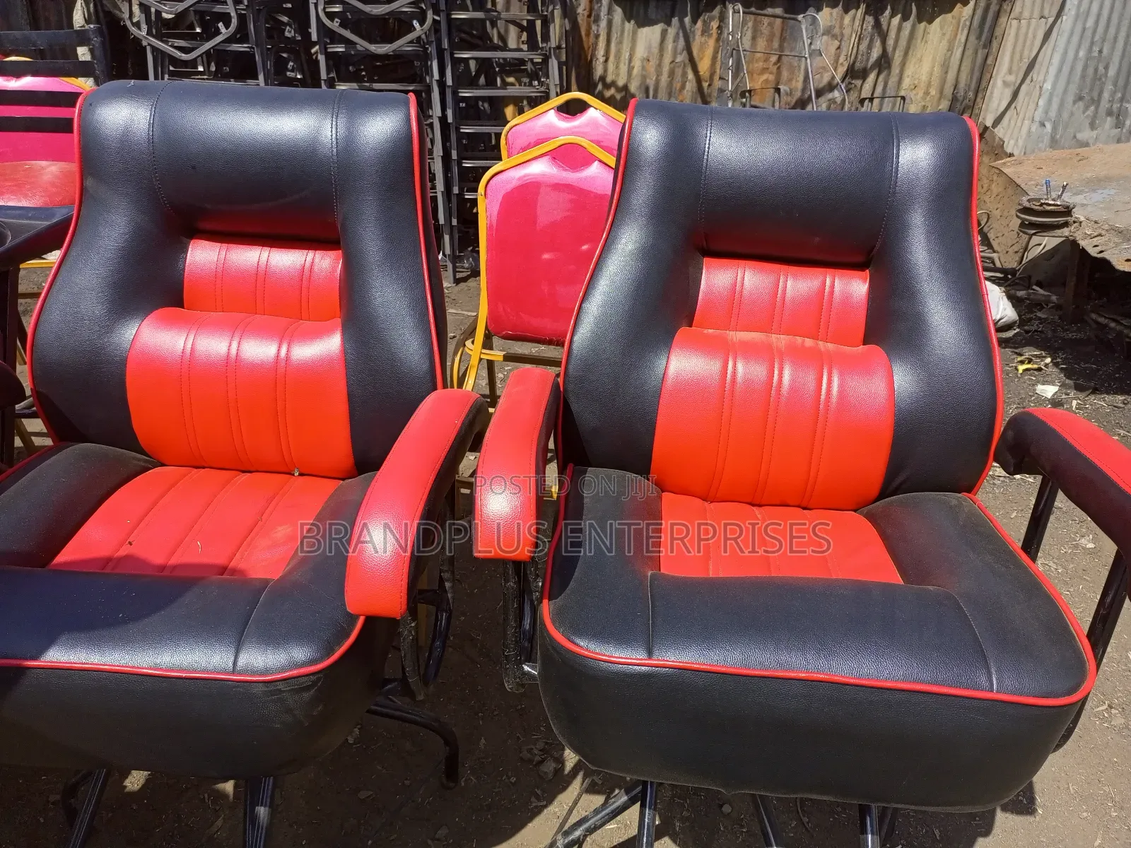 Leather Black and Red Kinyozi/Barbershop Chair