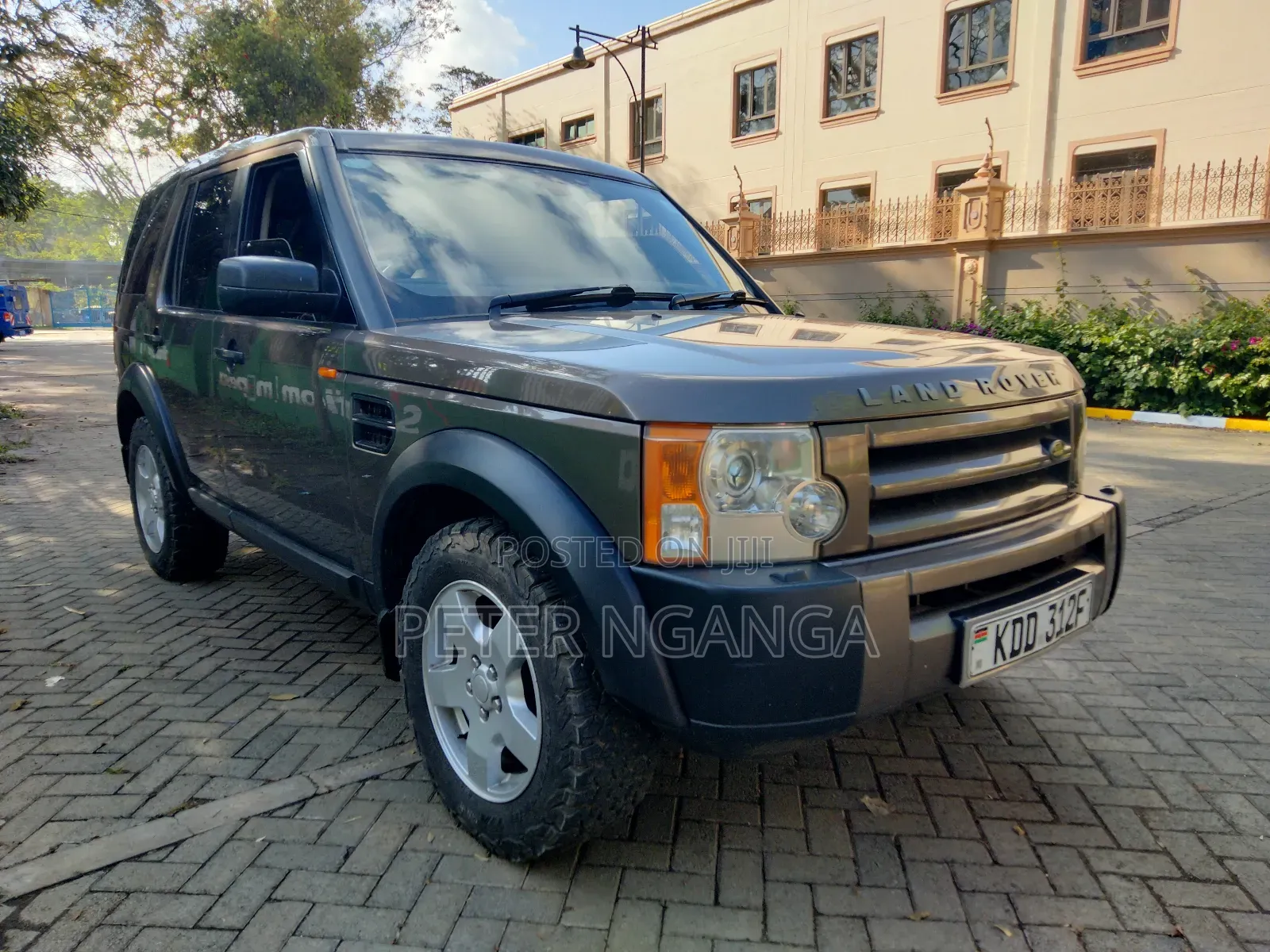 Land Rover Discovery 2008 Brown