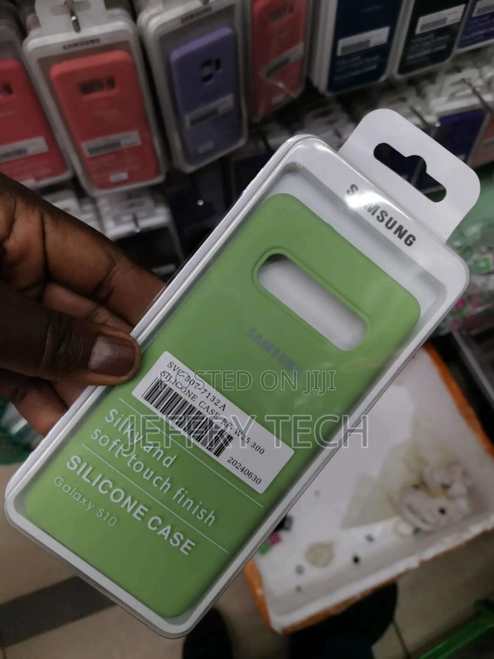 Samsung Galaxy S10 Case, Soft Silicone Phone Cover -Green
