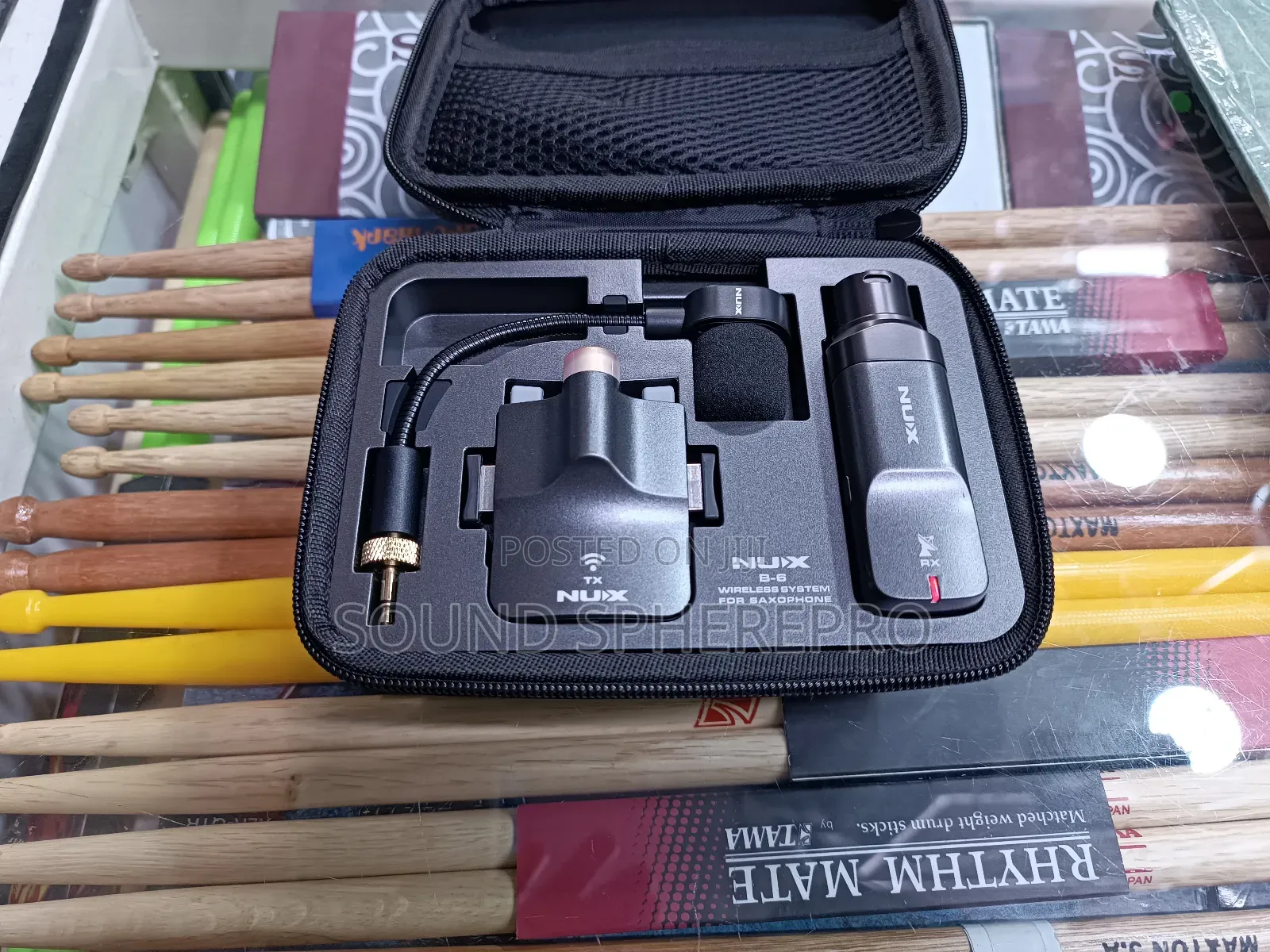 NUX B-6 Wireless Saxophone Microphone