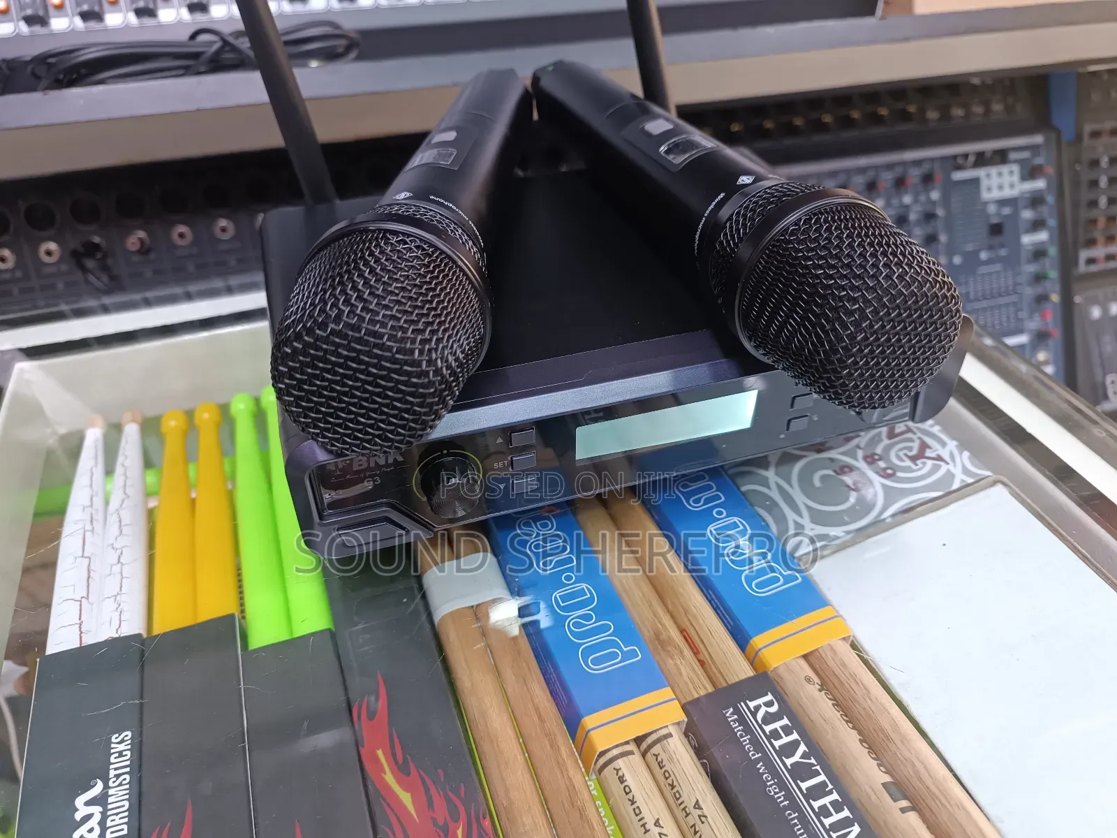 BNK Evolution G3 2in1 Wireless Microphone