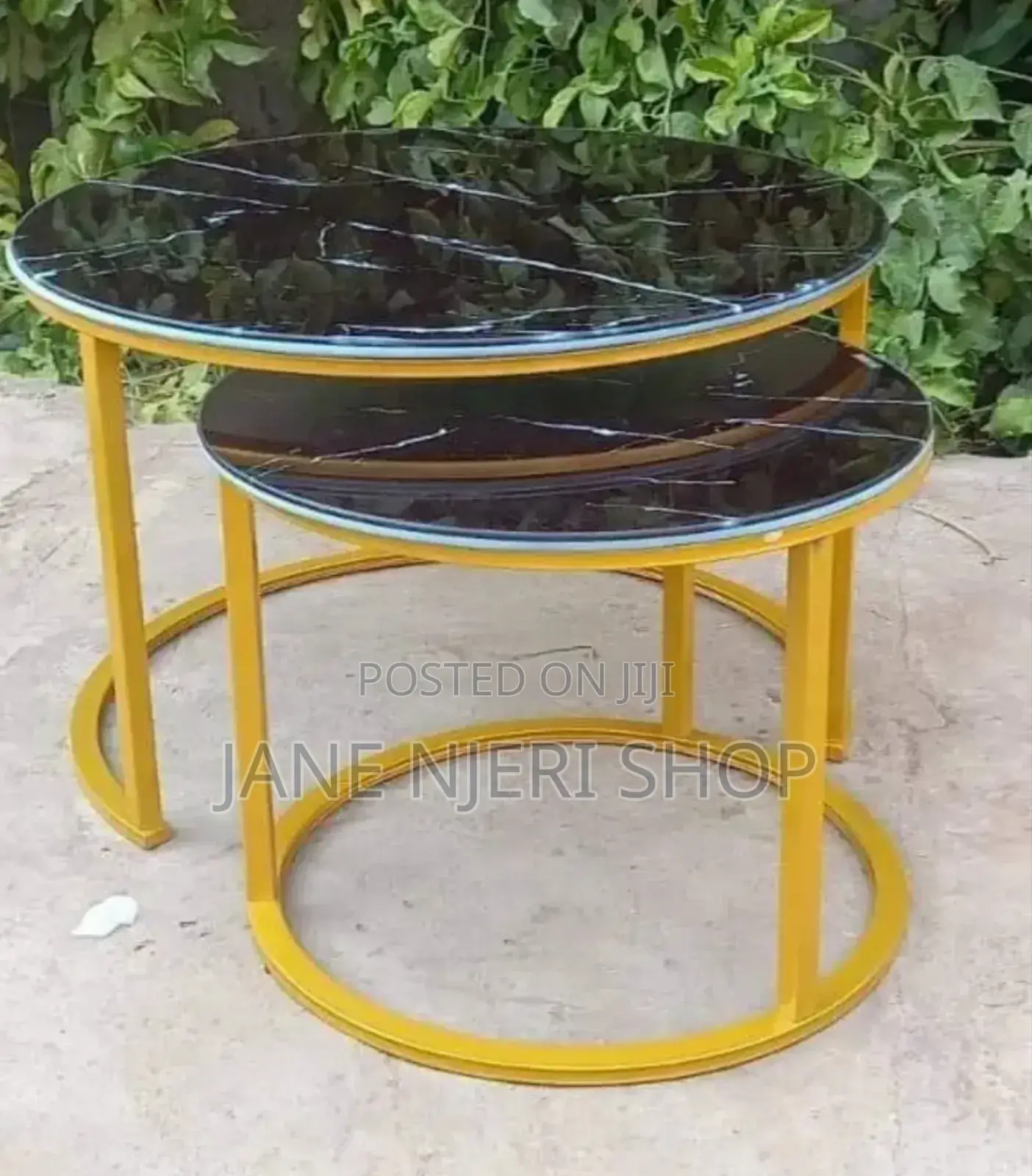 Nesting Table