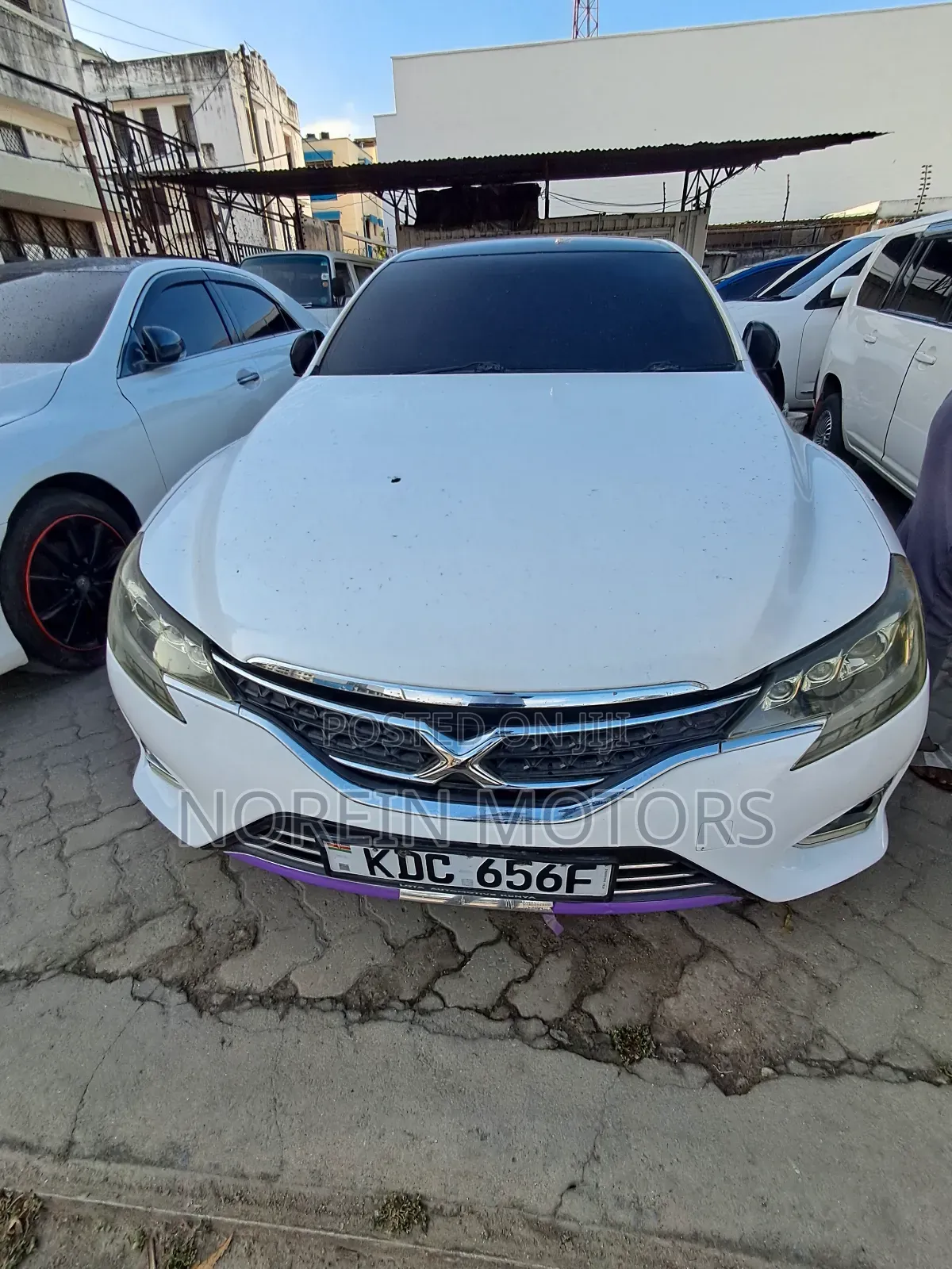 Toyota Mark X 2.5 AWD 2012 White