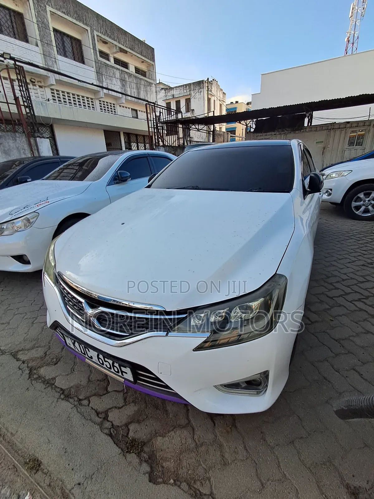 Toyota Mark X 2.5 AWD 2012 White