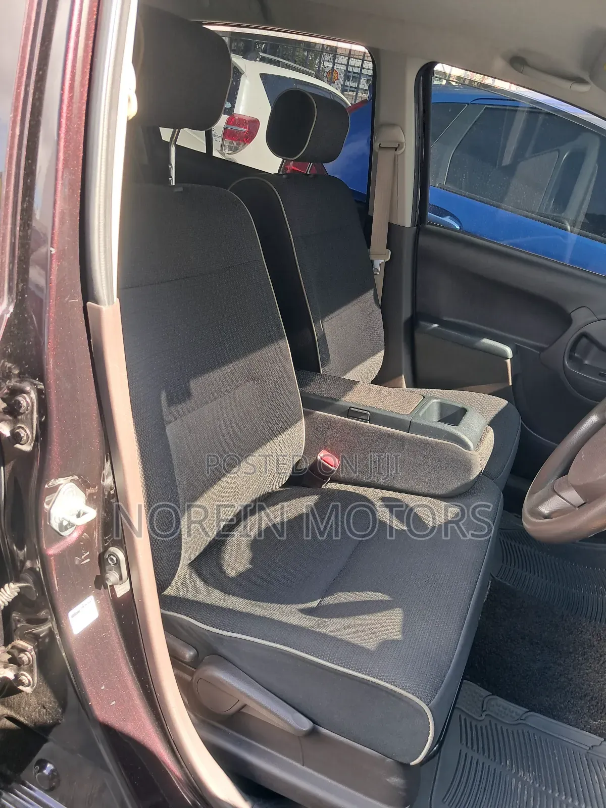 Toyota Passo 1.0 AWD 2015 Purple