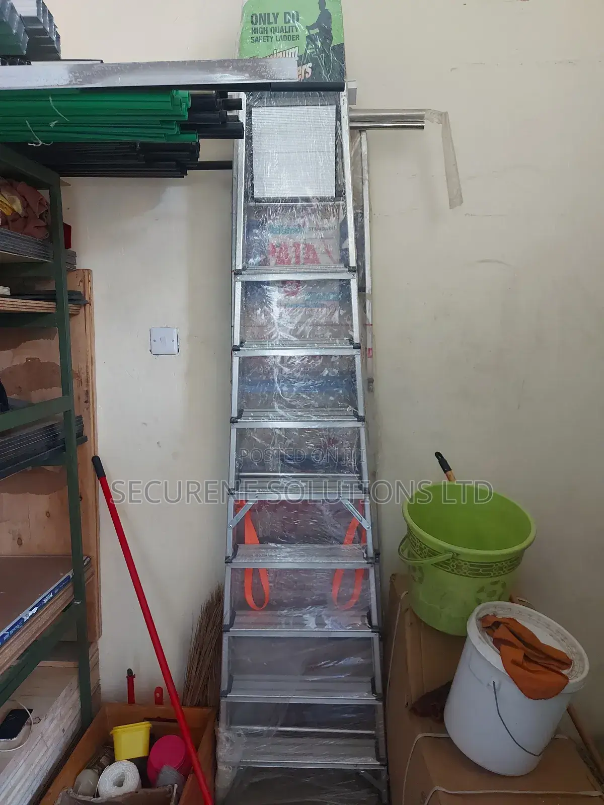 9-Steps Aluminum Household Ladder