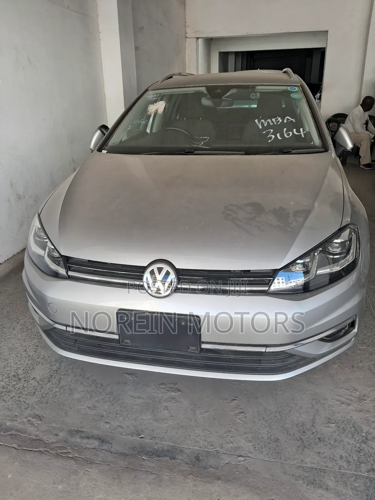 Volkswagen Golf TSI S 4-Door FWD 2017 Silver