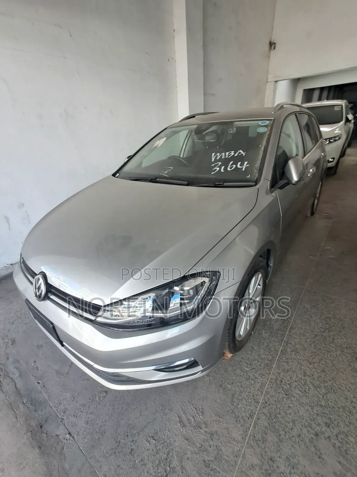 Volkswagen Golf TSI S 4-Door FWD 2017 Silver