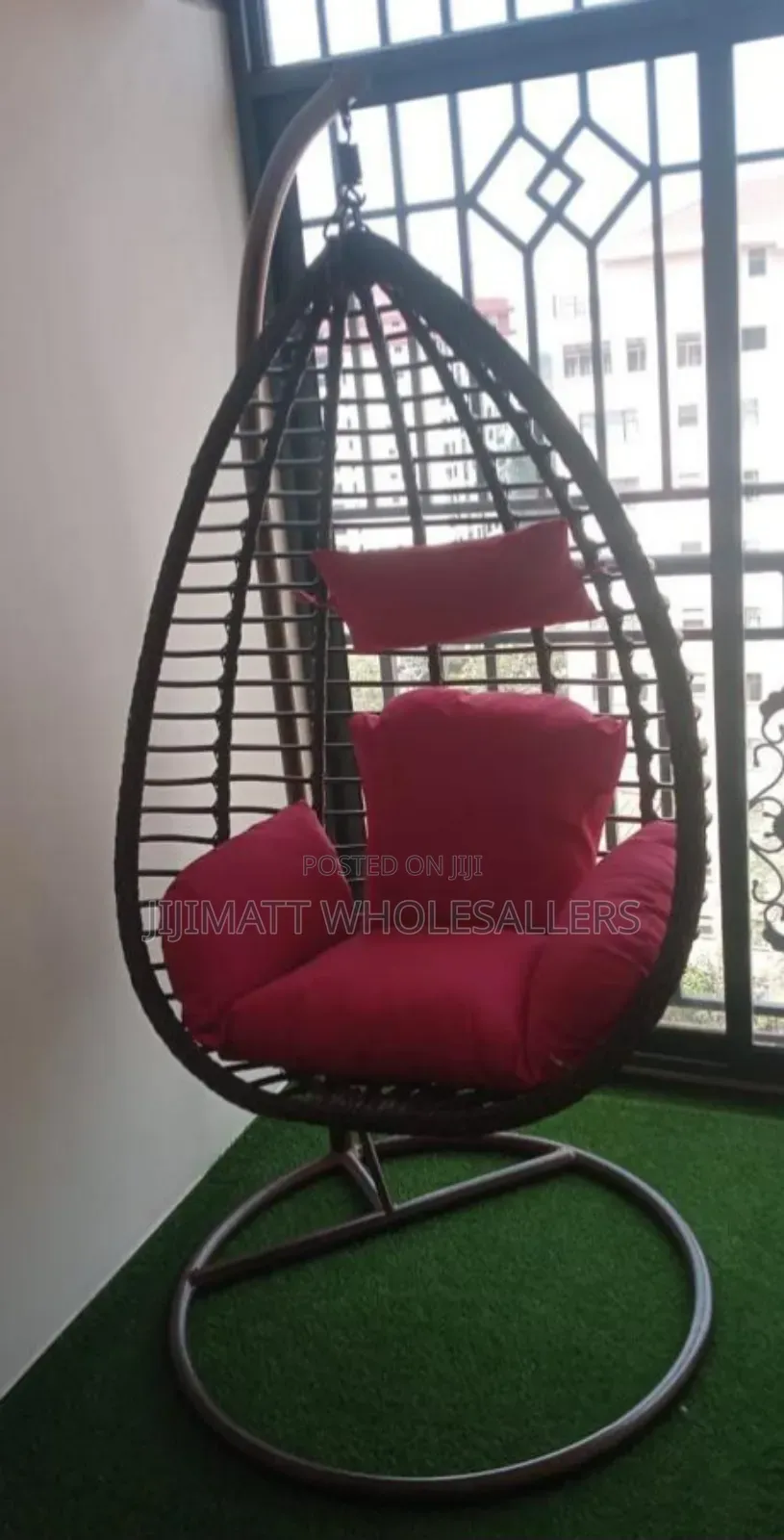 Outdoor Swing Chair Available in Different Design and Colour