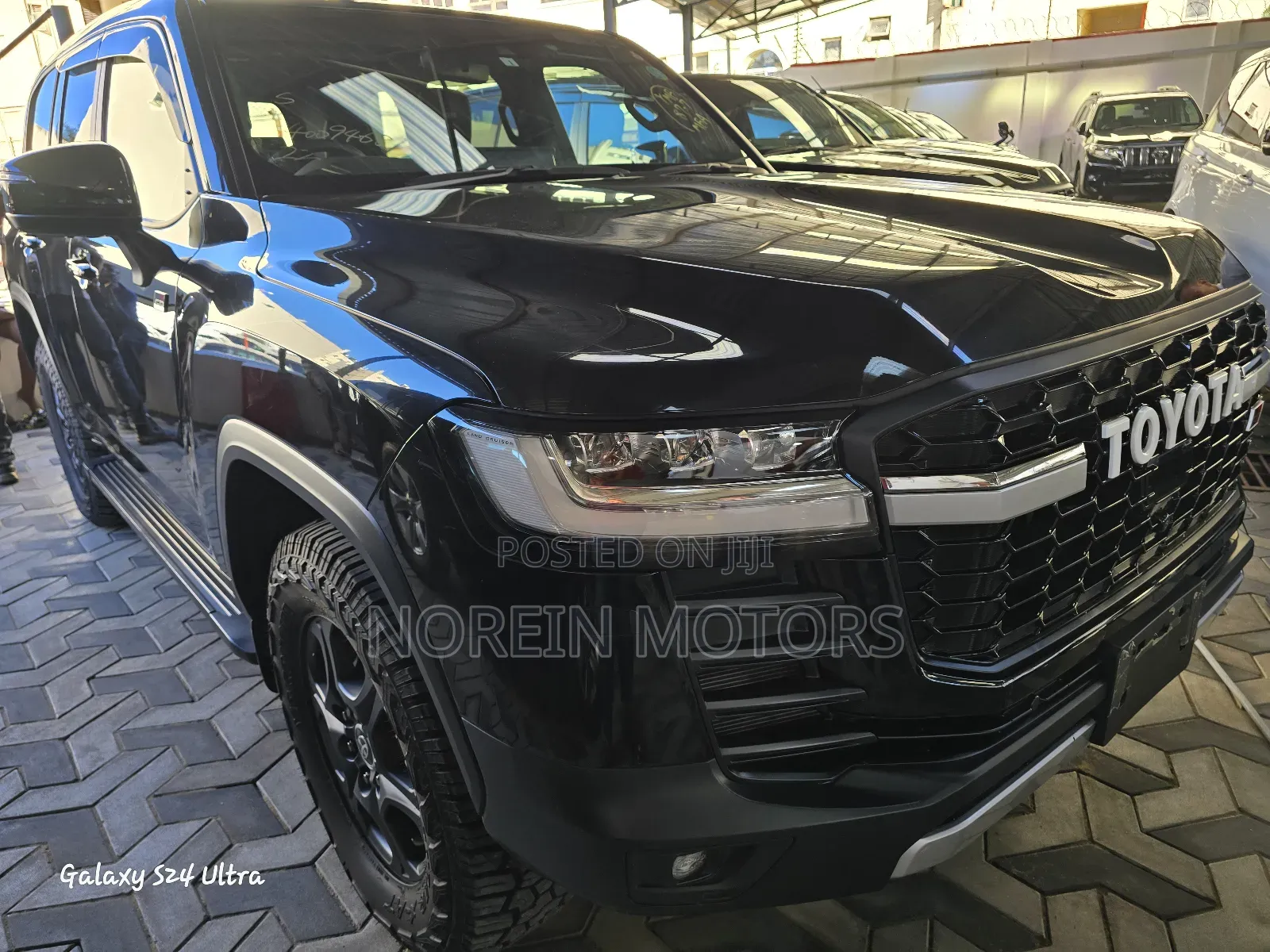 Toyota Land Cruiser 2024