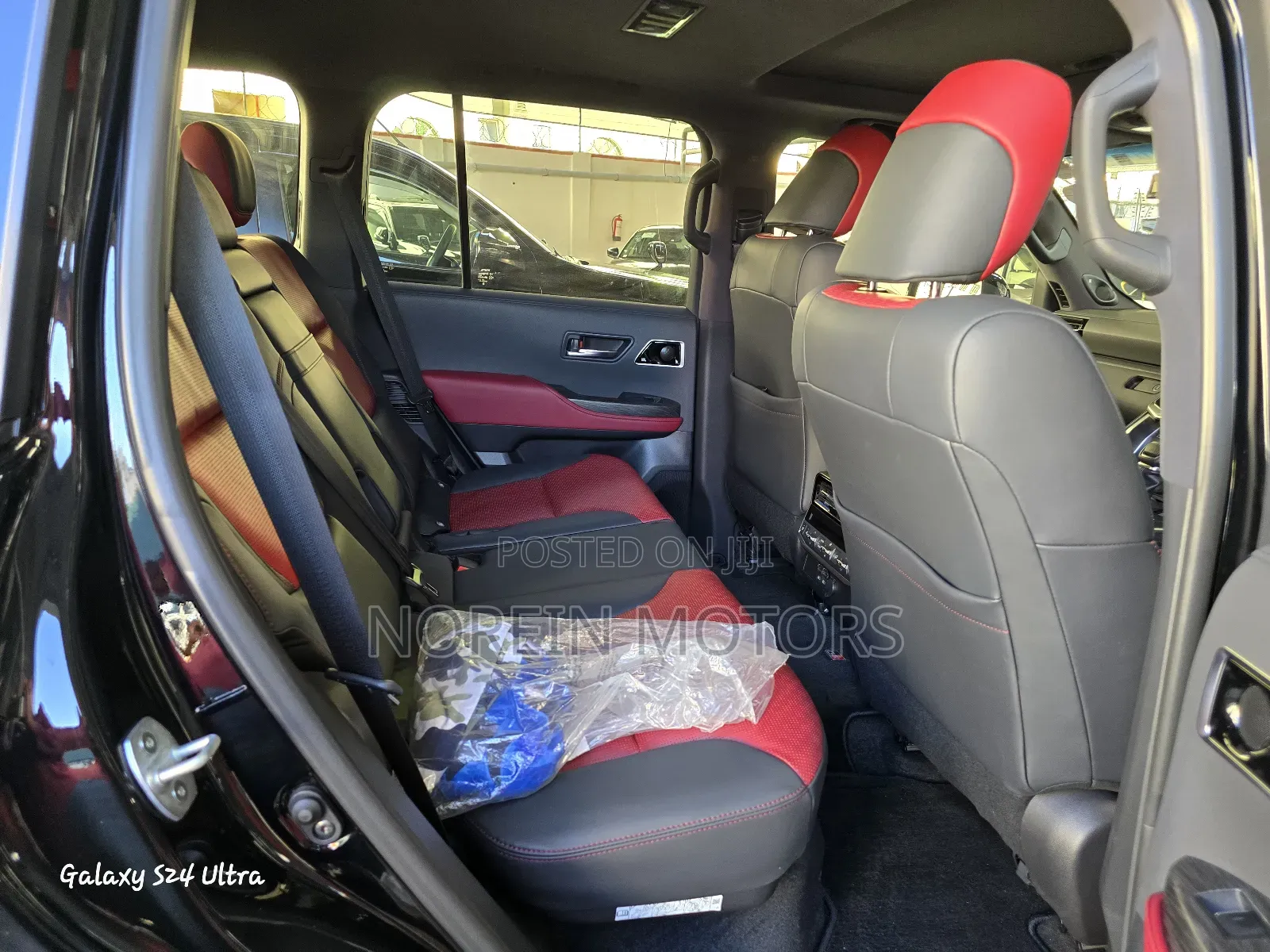 Toyota Land Cruiser 2024 Matt Black