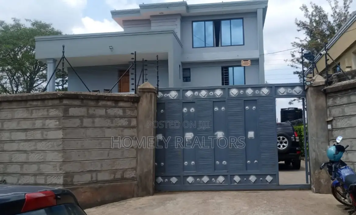 5bdrm Maisonette in Kerarapon, Ngong for sale