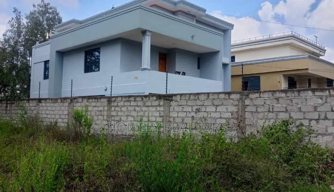 5bdrm Maisonette in Kerarapon, Ngong for sale
