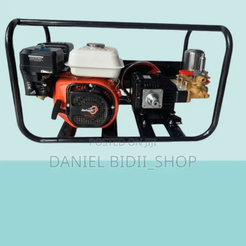 Commercial Farm Petrol Sprayer Complete With Pipes