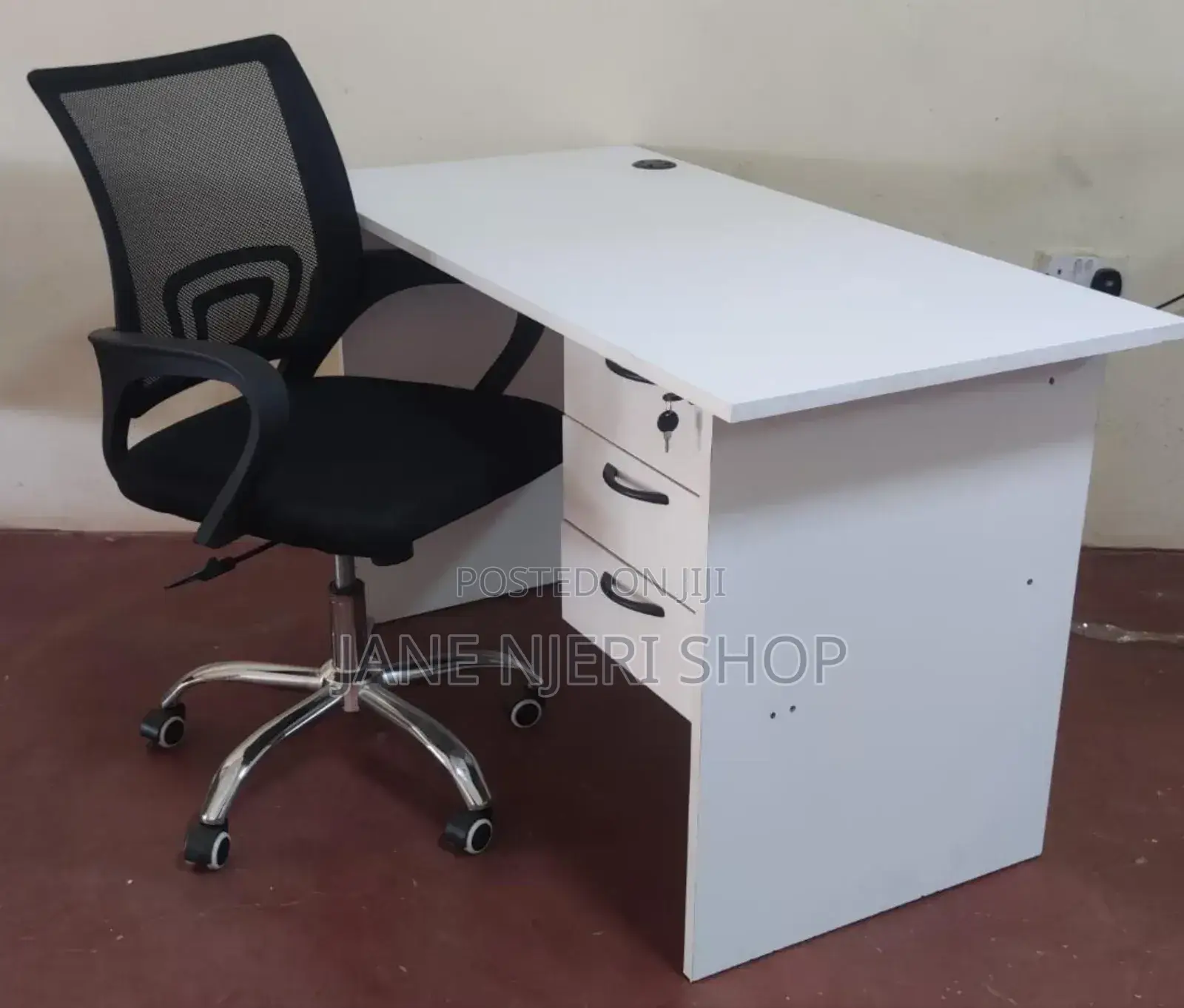Office Desk