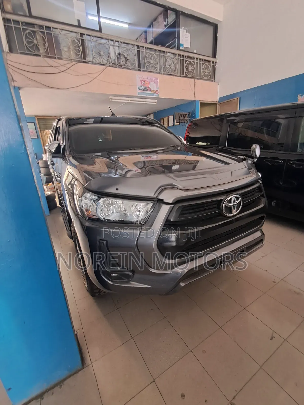 Toyota Hilux 2017 Gray