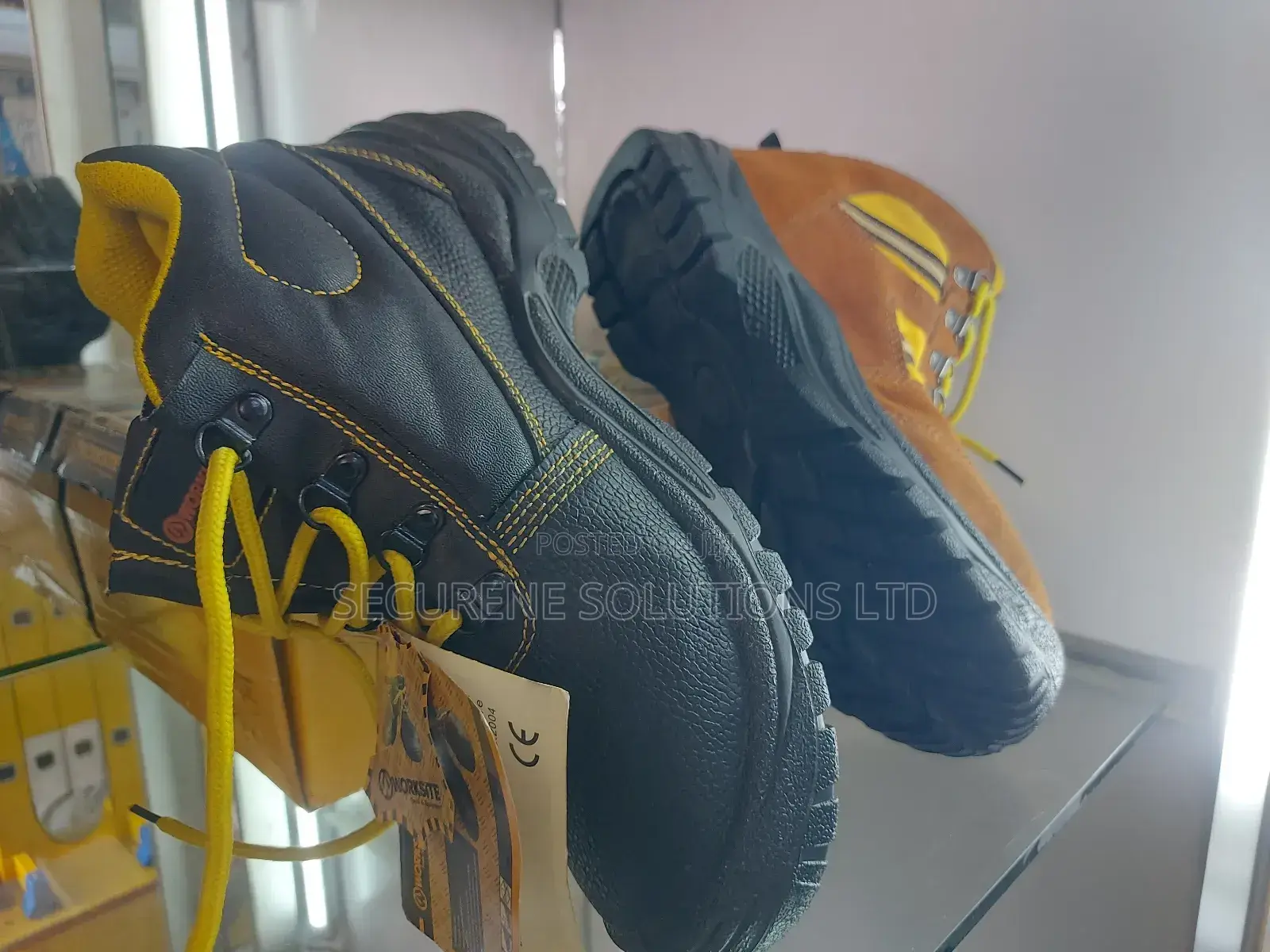 Hi-cut Safety Shoes