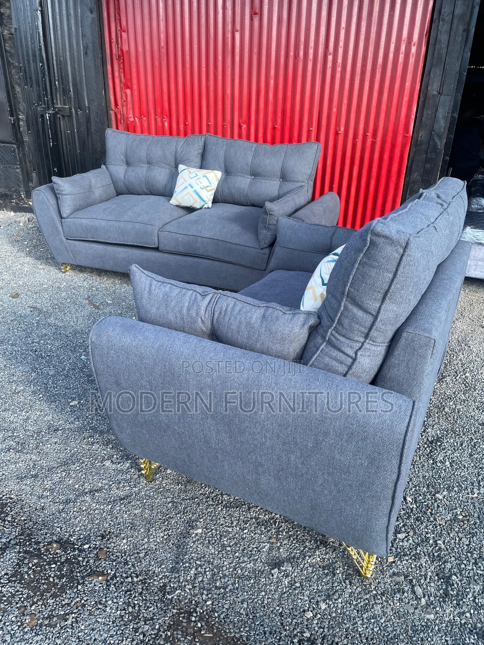 Top Notch Finished 5 Seater Butterfly Sofa