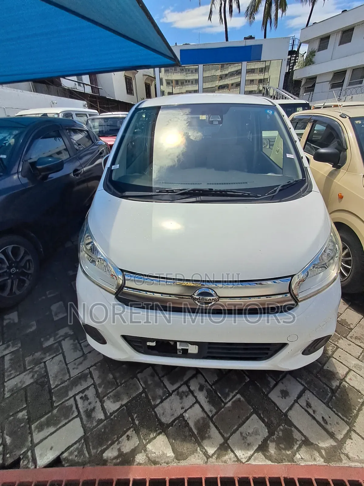 Nissan Dayz Highway Star G 2018 White