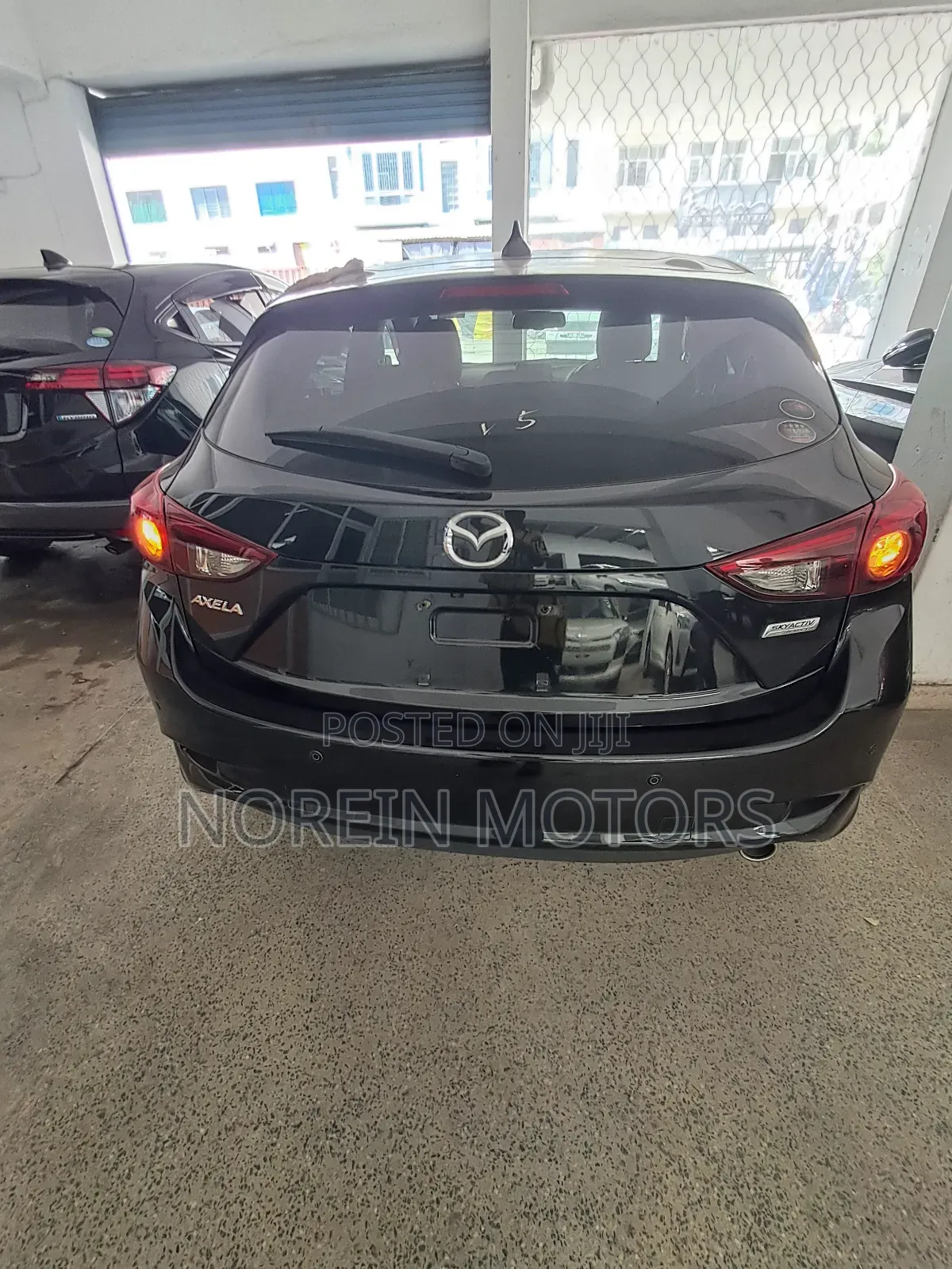 Mazda Axela 2017 Black