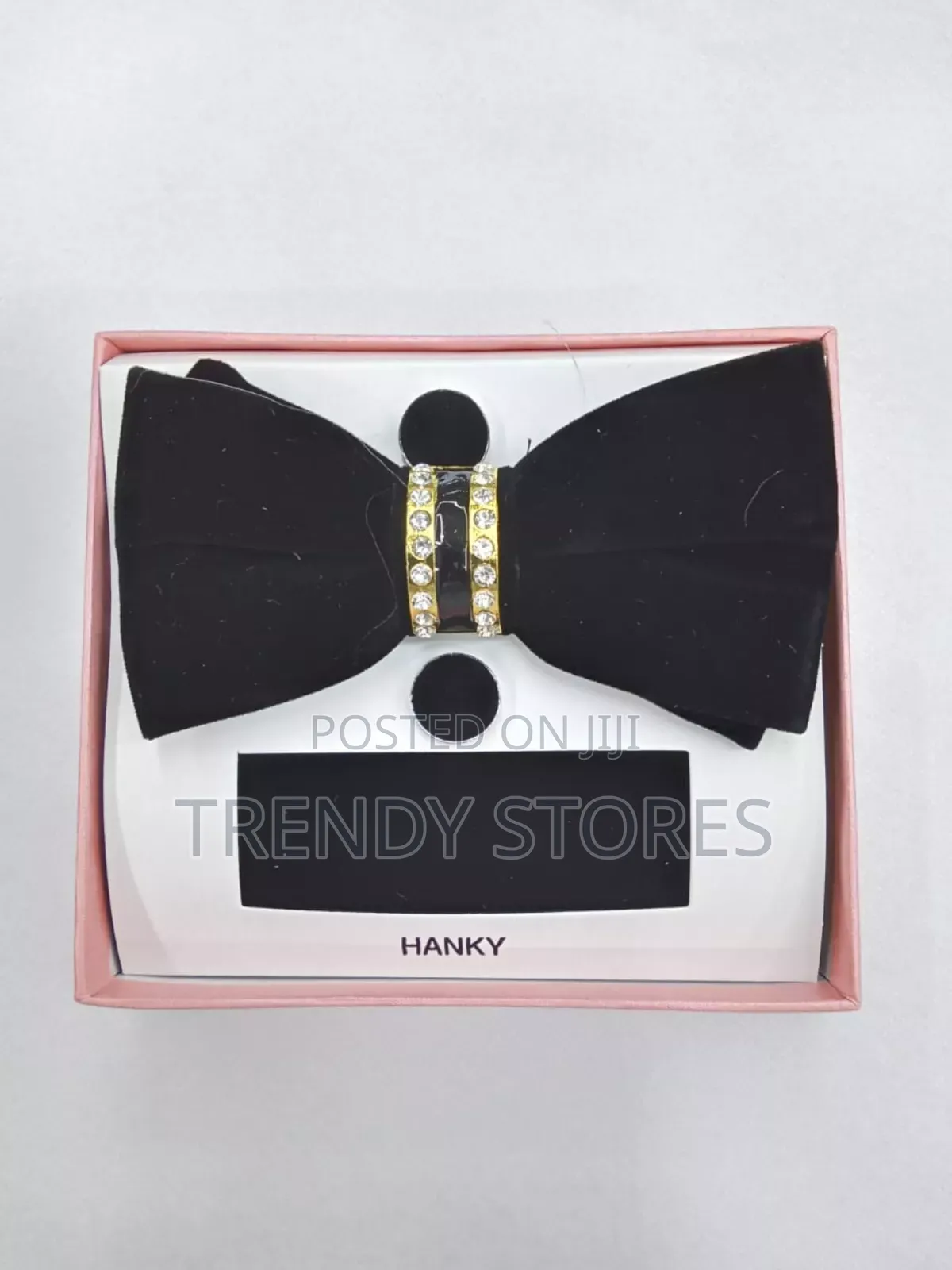 Velvet Bow Tie With Pocket Square