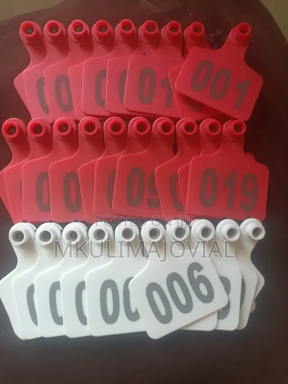 100-Pack Sheep/Goat Ear Tags -Numbered