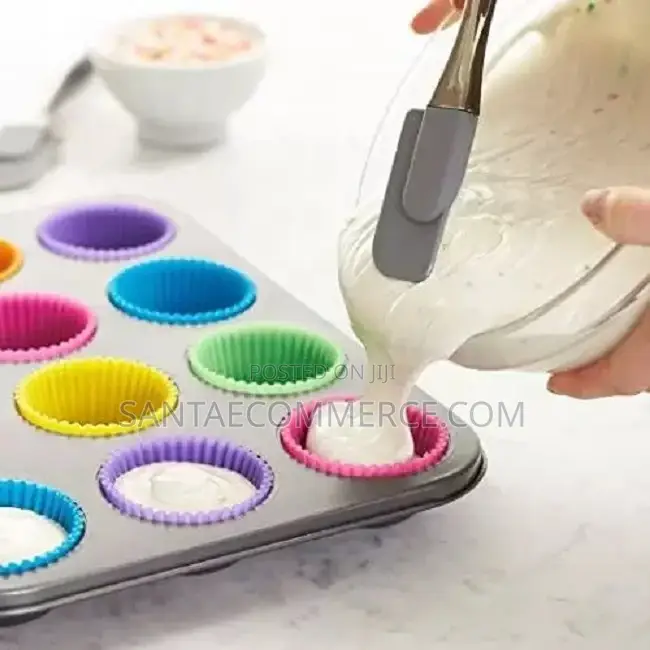 12 PCS Re-Usable Silicone Cup Cake Moulds