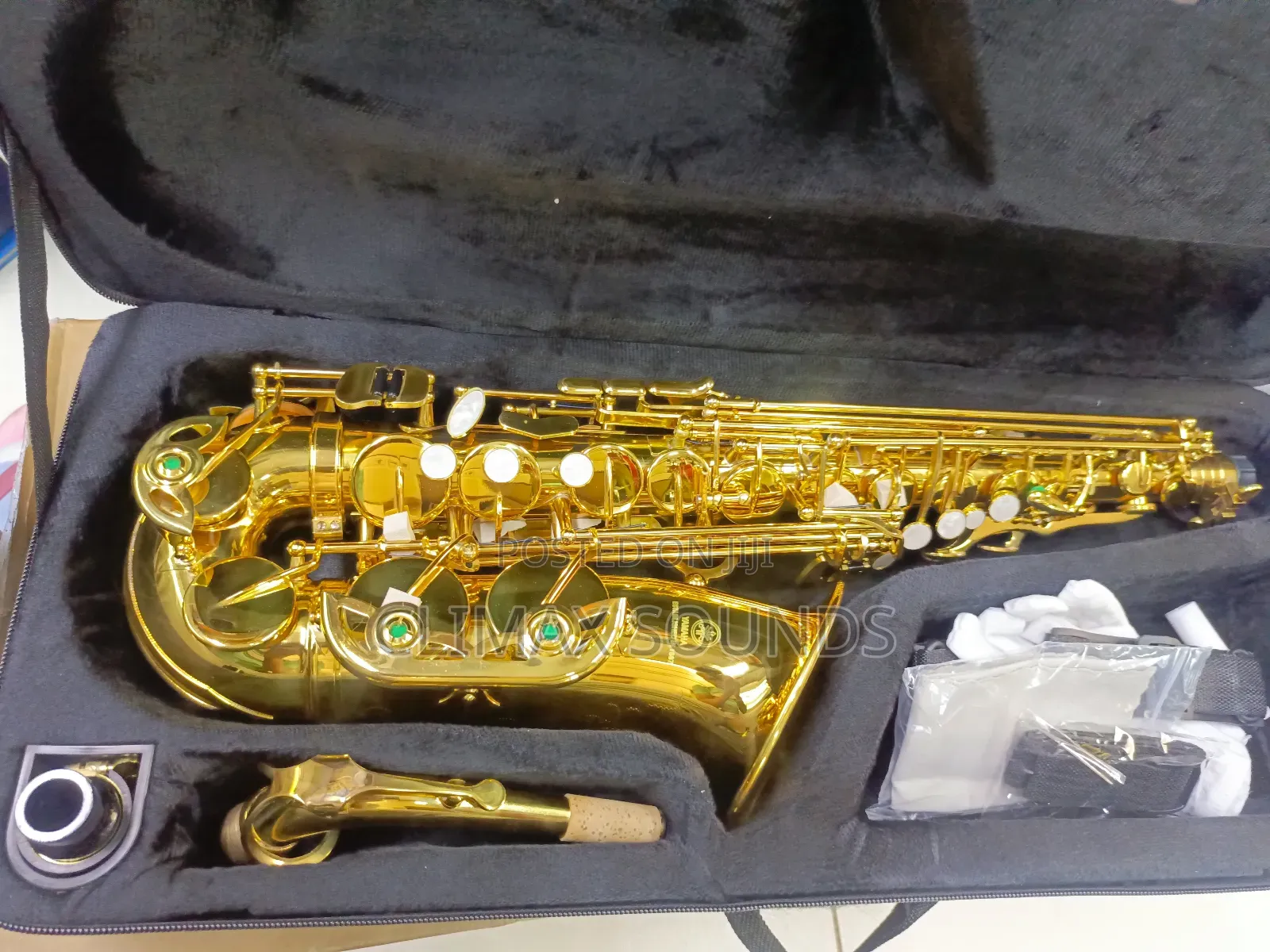 Yamaha Alto Saxaphones 1887
