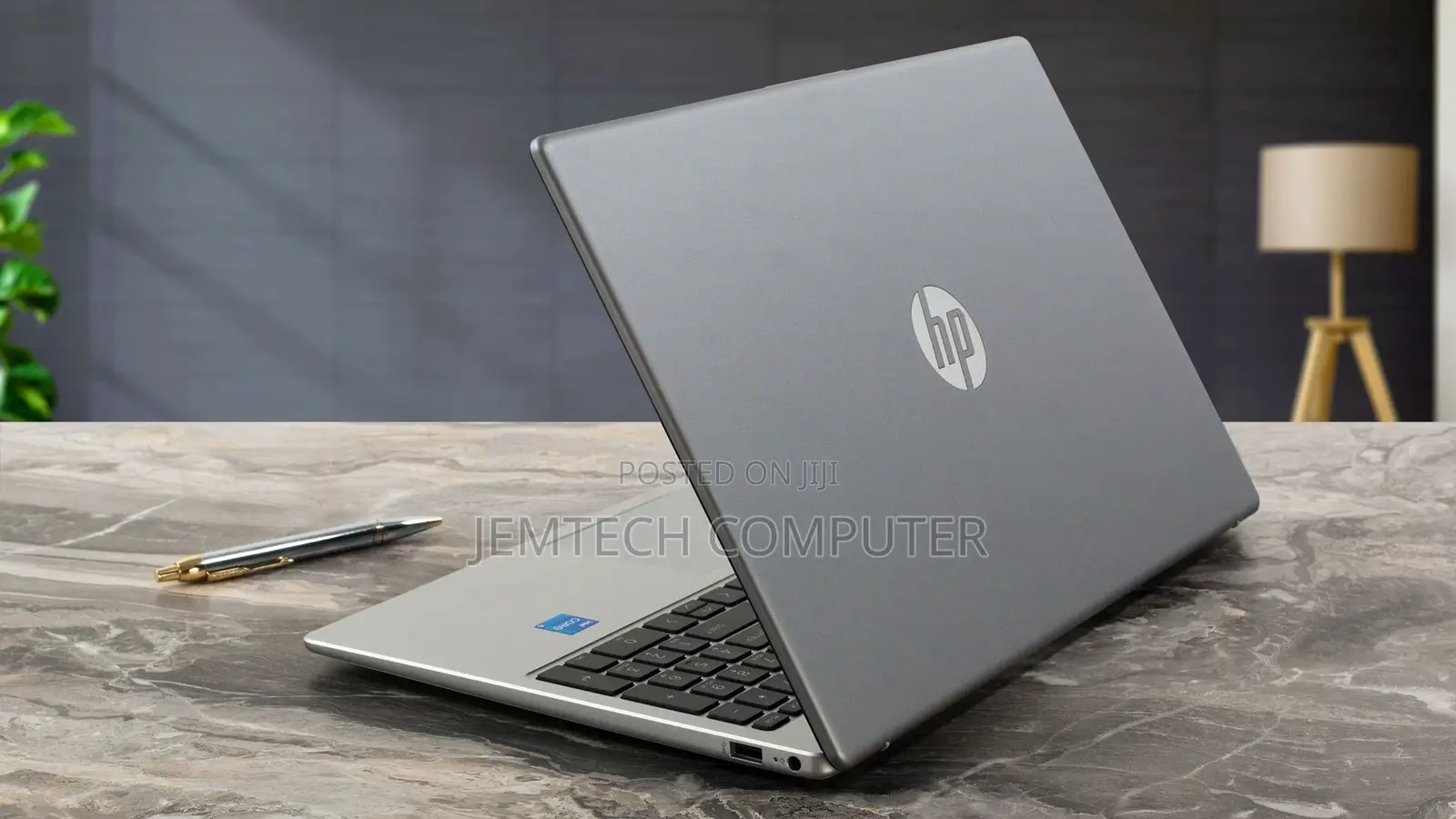 New Laptop HP 250 G10 8GB Intel Core I7 SSD 512GB