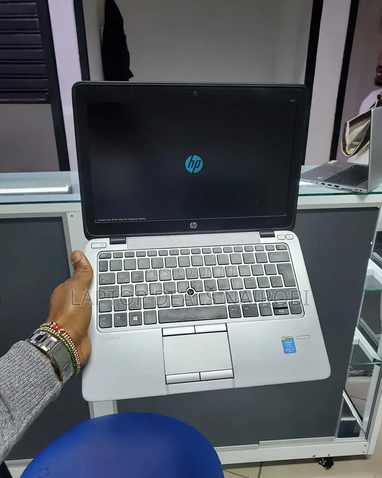 Laptop HP EliteBook 820 G2 4GB Intel Core I5 HDD 500GB