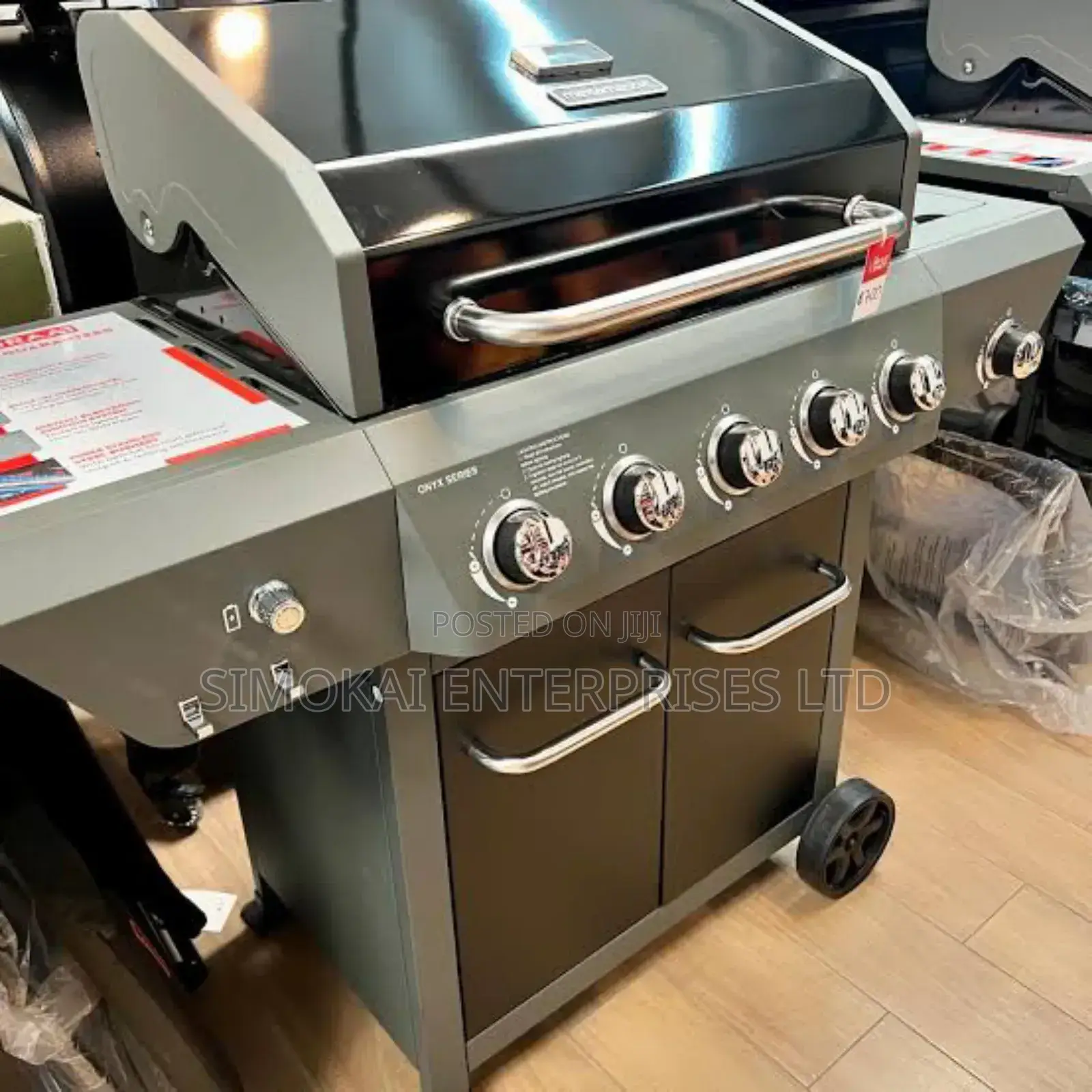 Megamaster Onyx Series 5 Burner Patio Gas Braai
