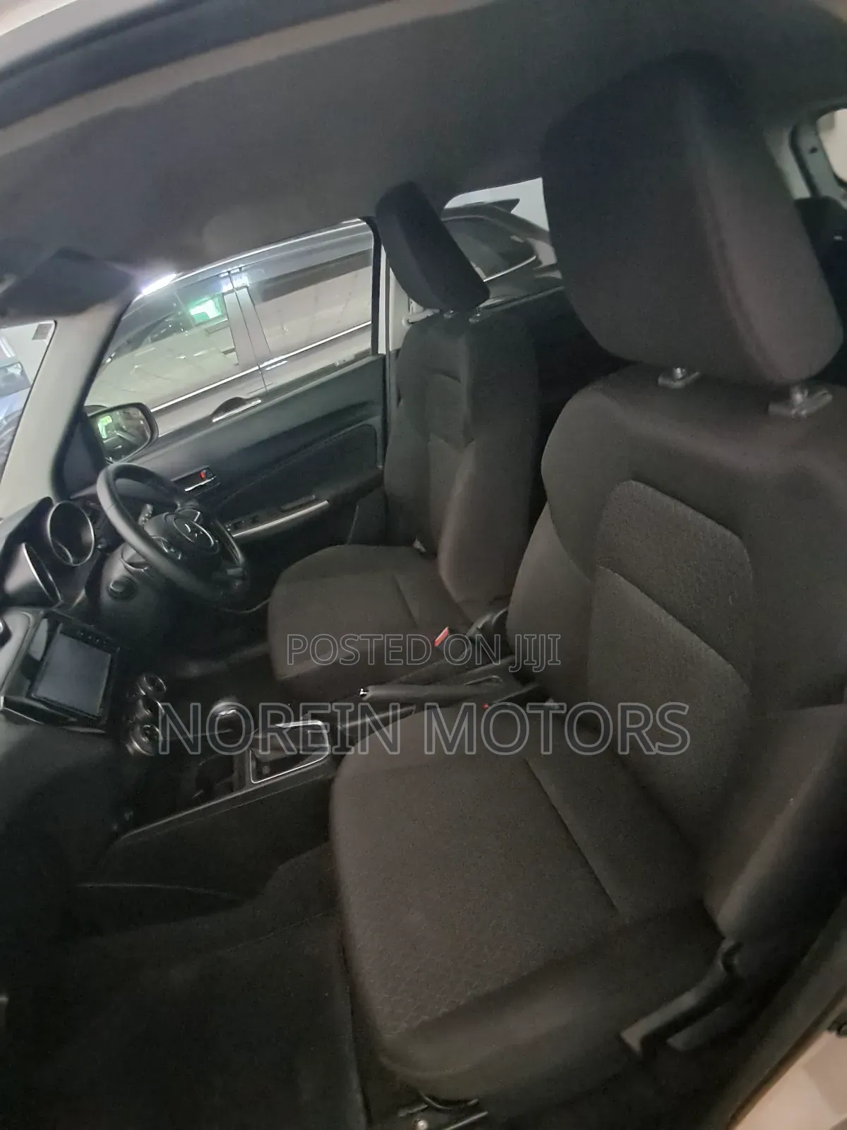 Suzuki Swift 2017 Gray