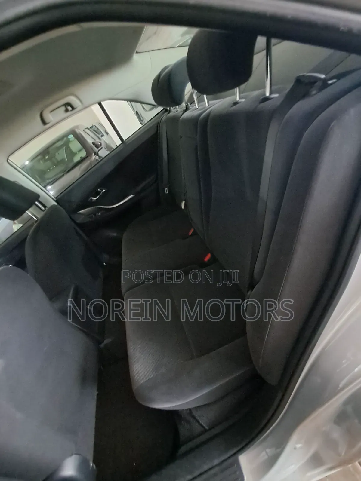 Toyota Premio 2.0 FWD 2017 Silver
