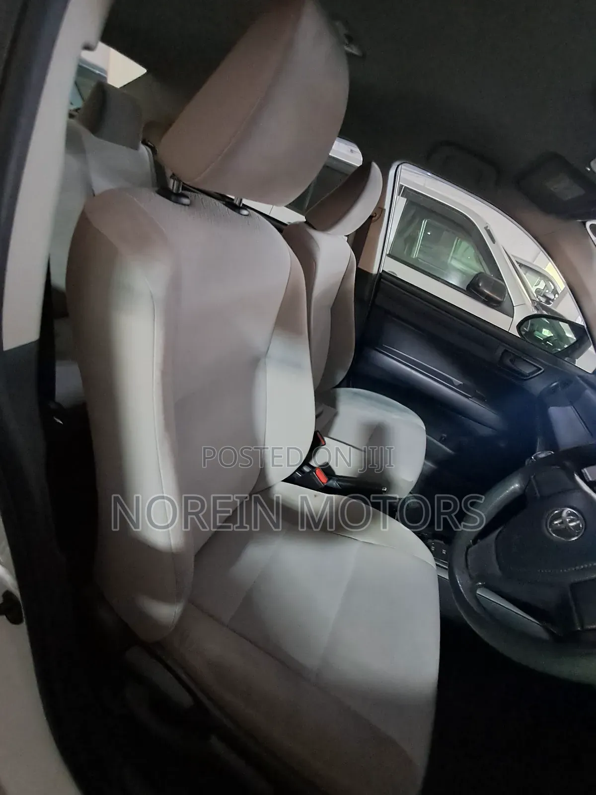 Toyota Axio 1.3 X 2WD 2018 White