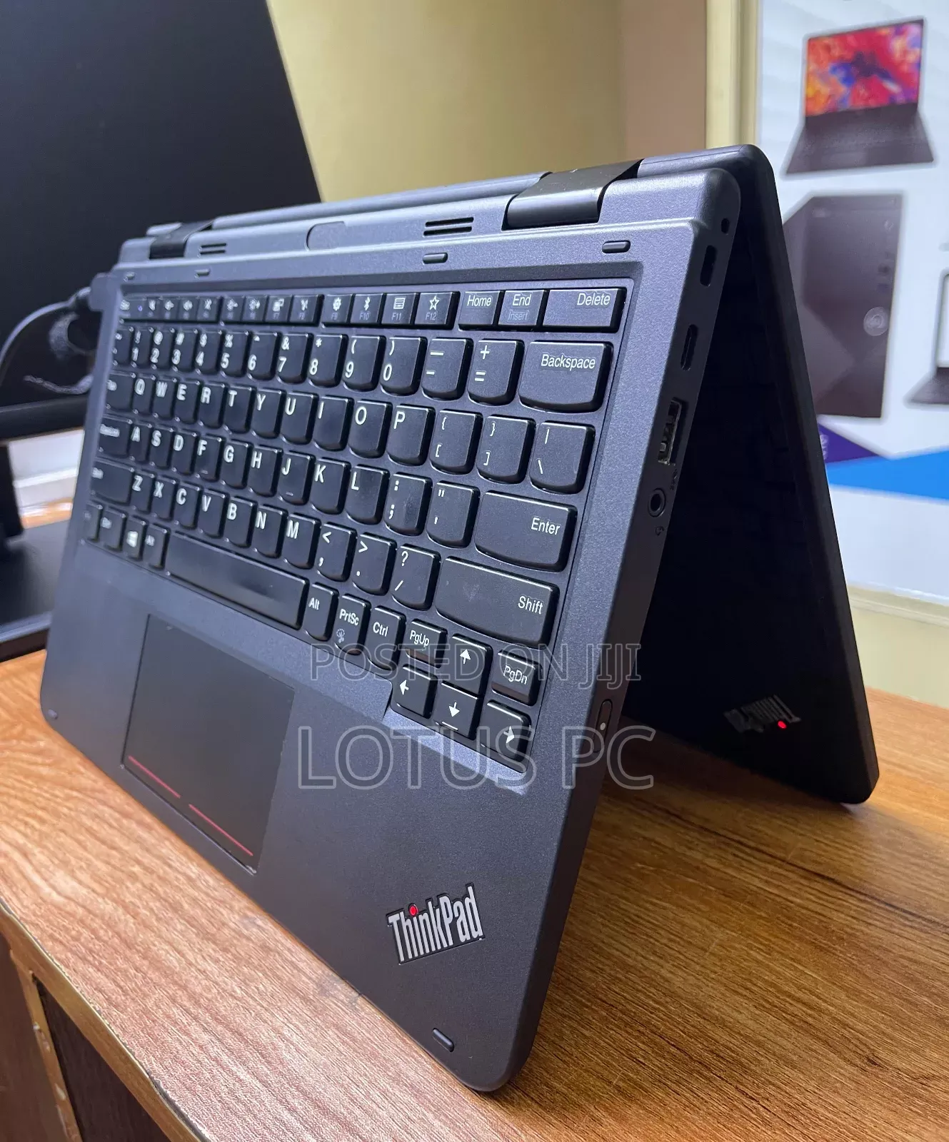 Laptop Lenovo ThinkPad 11e 4GB Intel Celeron SSD 128GB