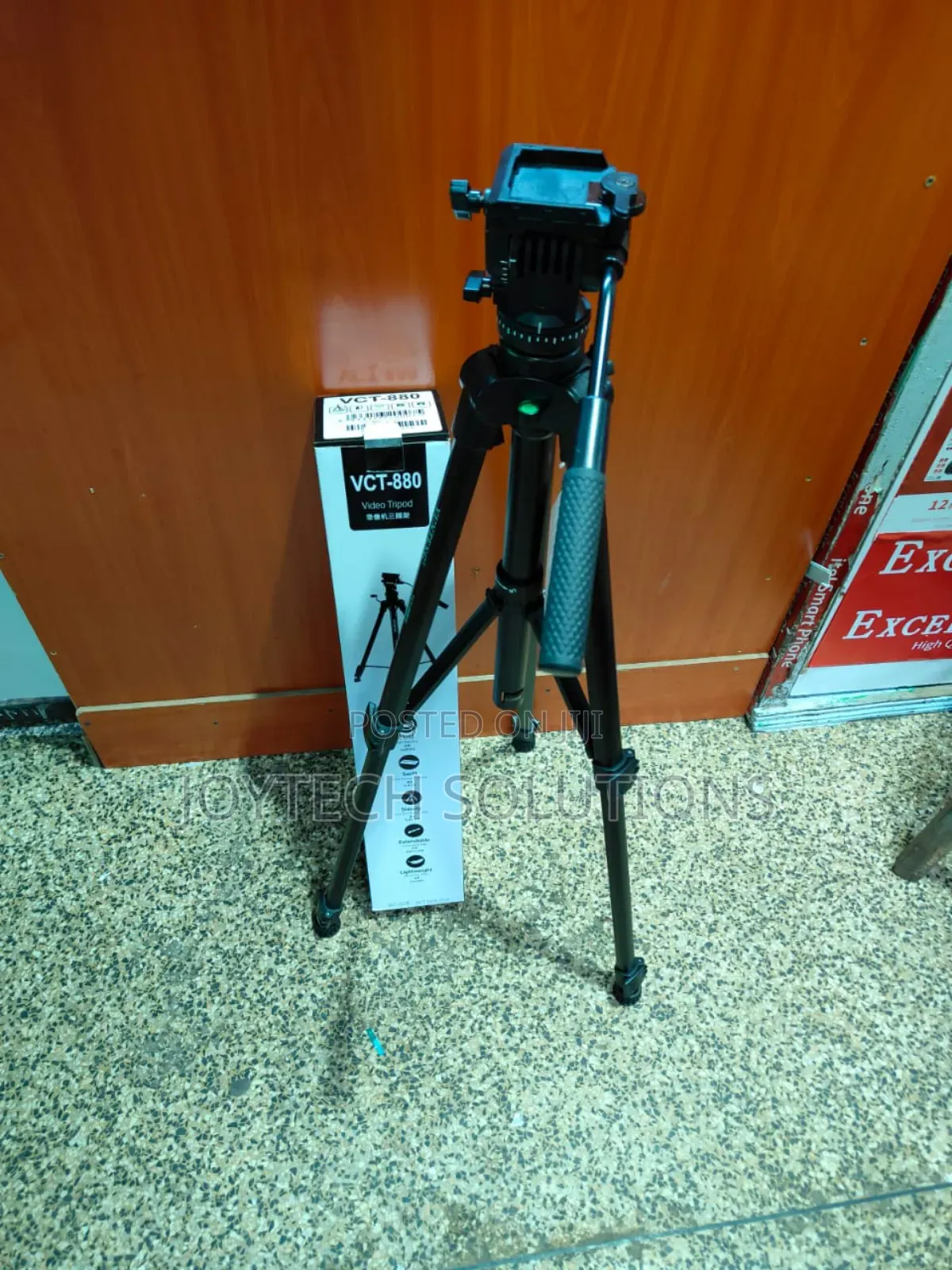 Yunteng Tripod Stands for Holding Cameras