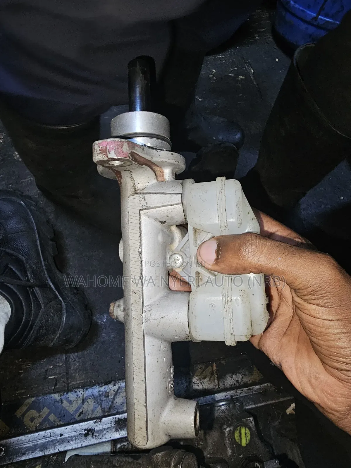Brake Master Cylinder for Wish
