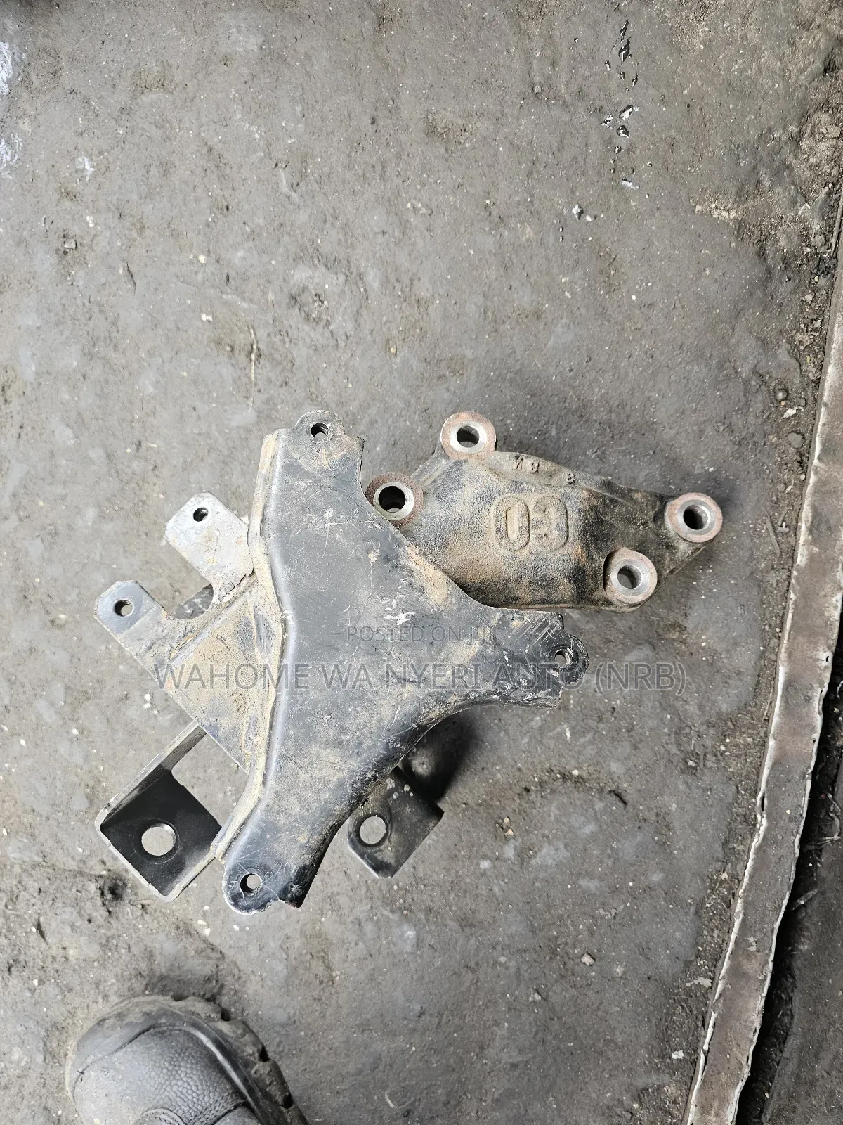 Gear Box Mounting for Suzuki Solio