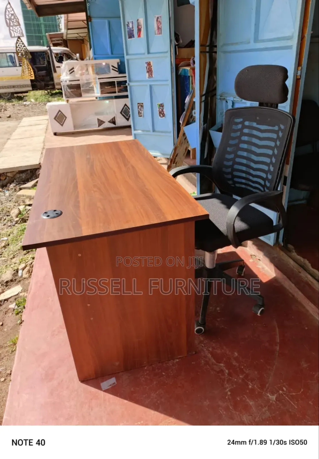 Clean Executive Headrest Office Chair and Study Table