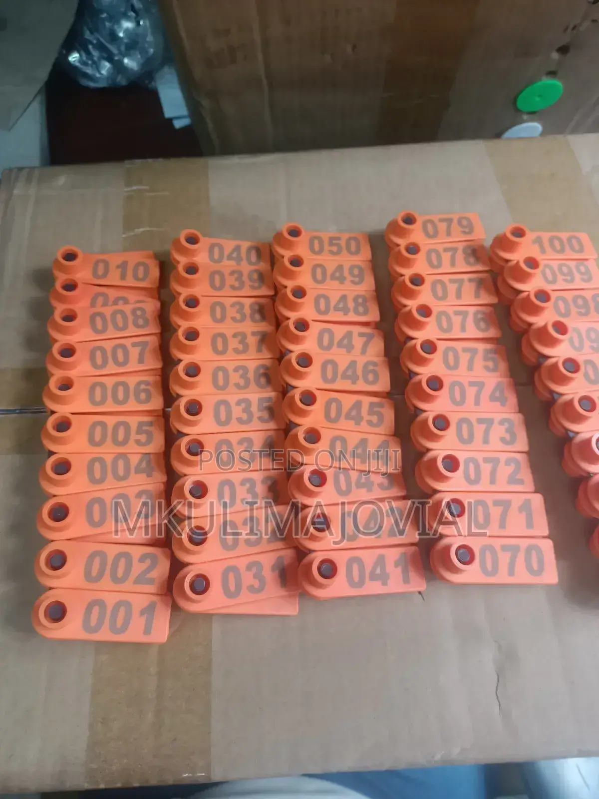 Numbered (001-100) Ear Tags New