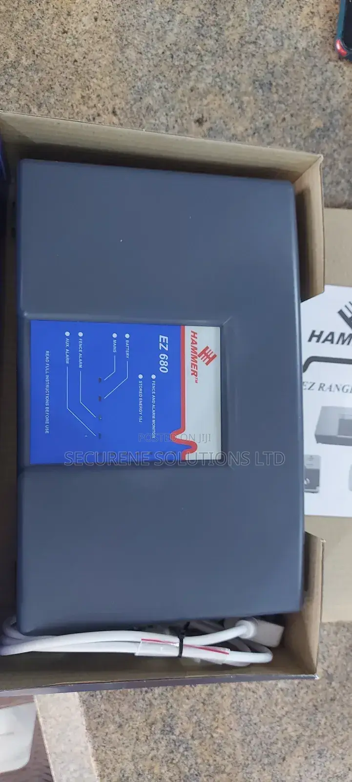 HAMMER Ez 680 Electric Fence Energizer