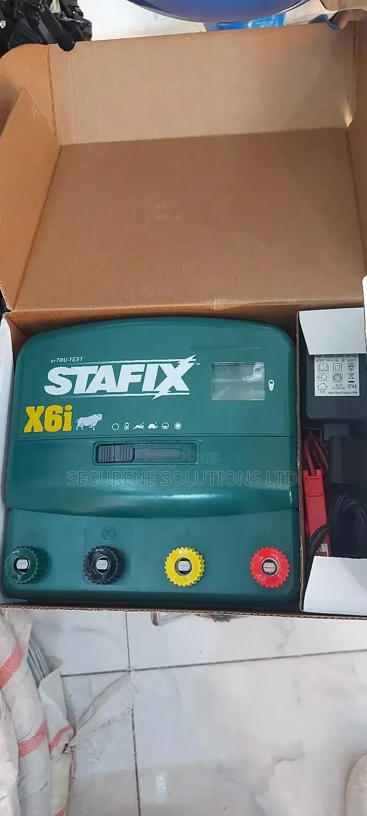 Stafix X6i Unigizer Electric Fence Energizer