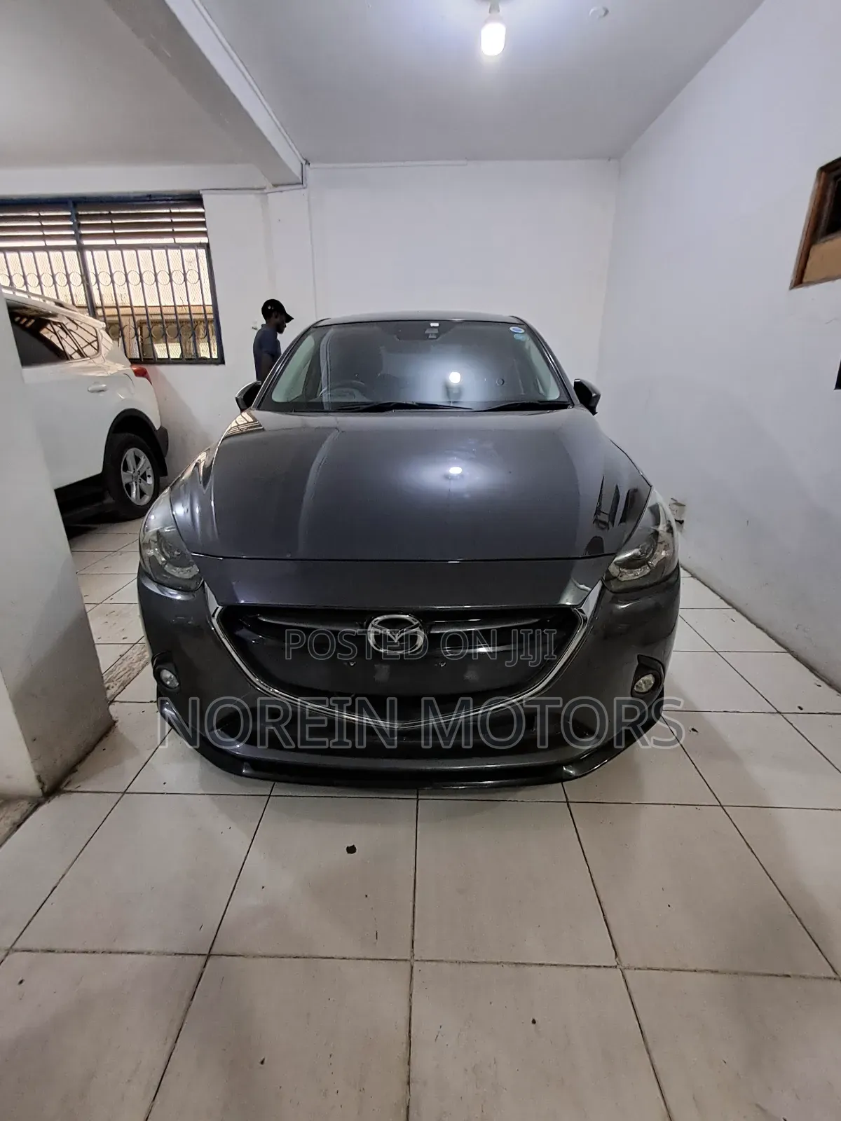 Mazda Demio 2017 Gray