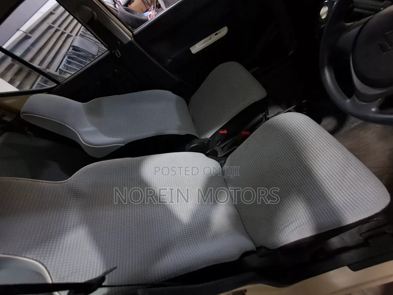 Suzuki Alto 2017 Beige