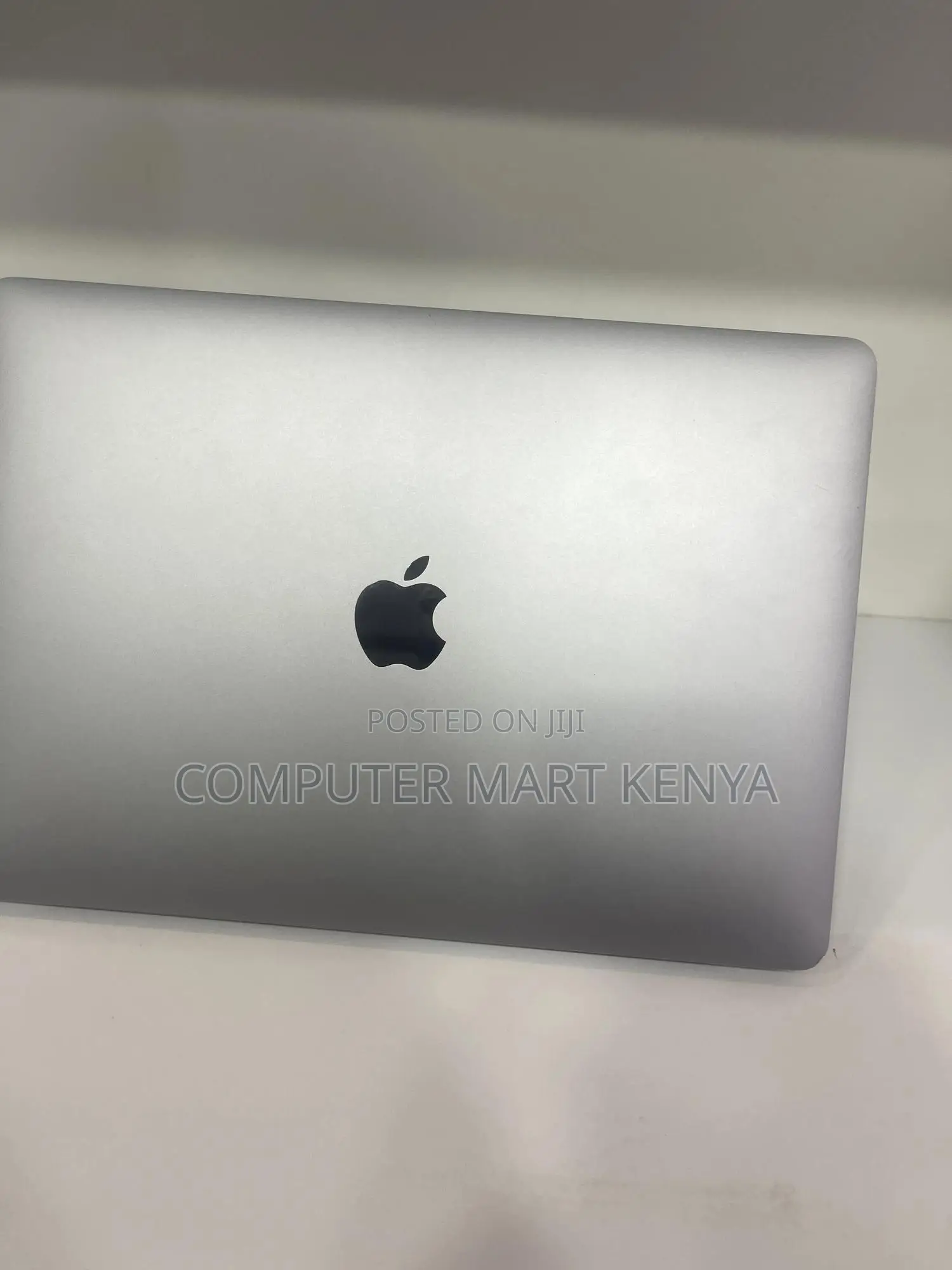 Laptop Apple MacBook Pro 8GB Apple M1 SSD 512GB
