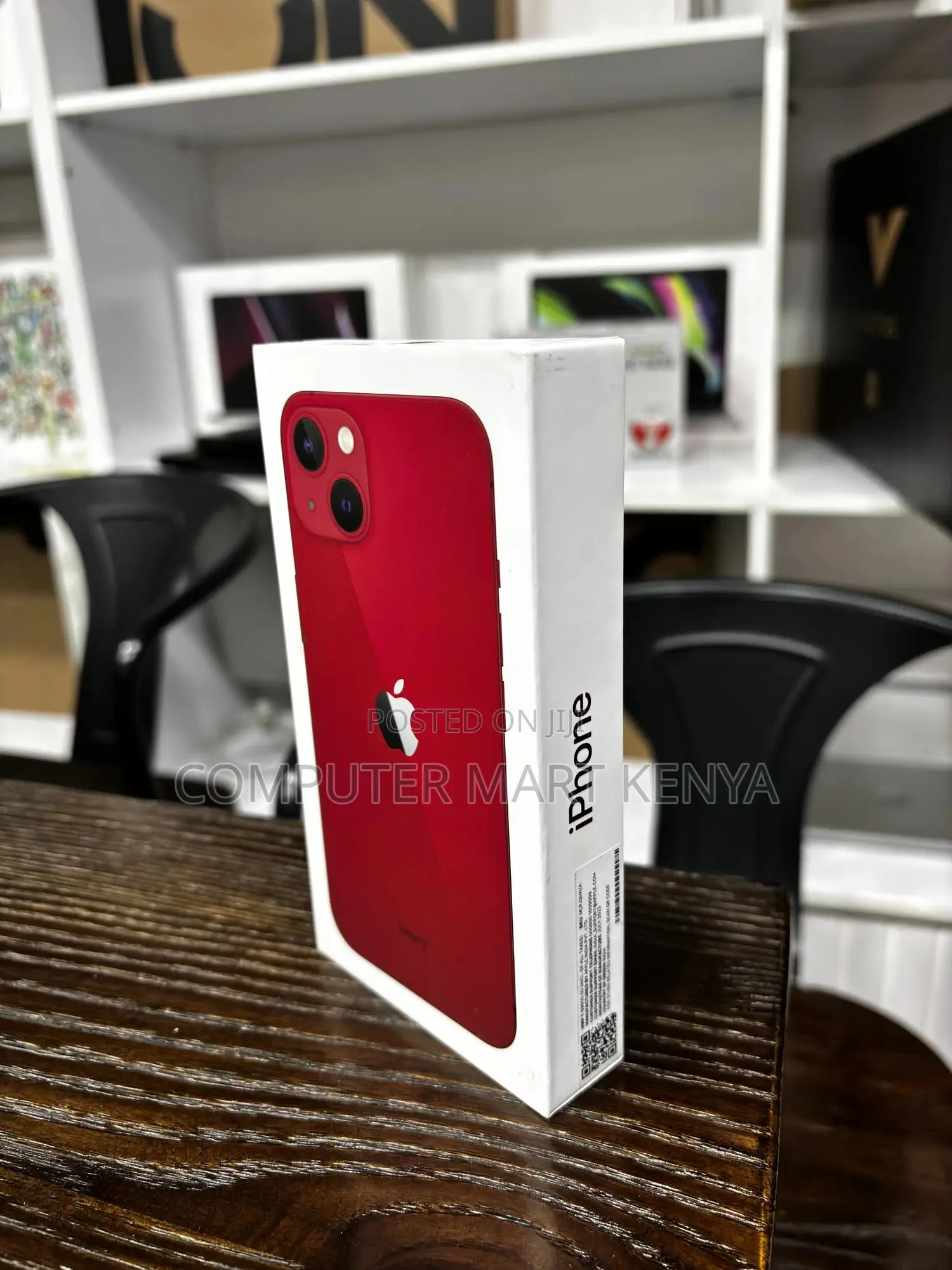 New Apple iPhone 13 128 GB Red
