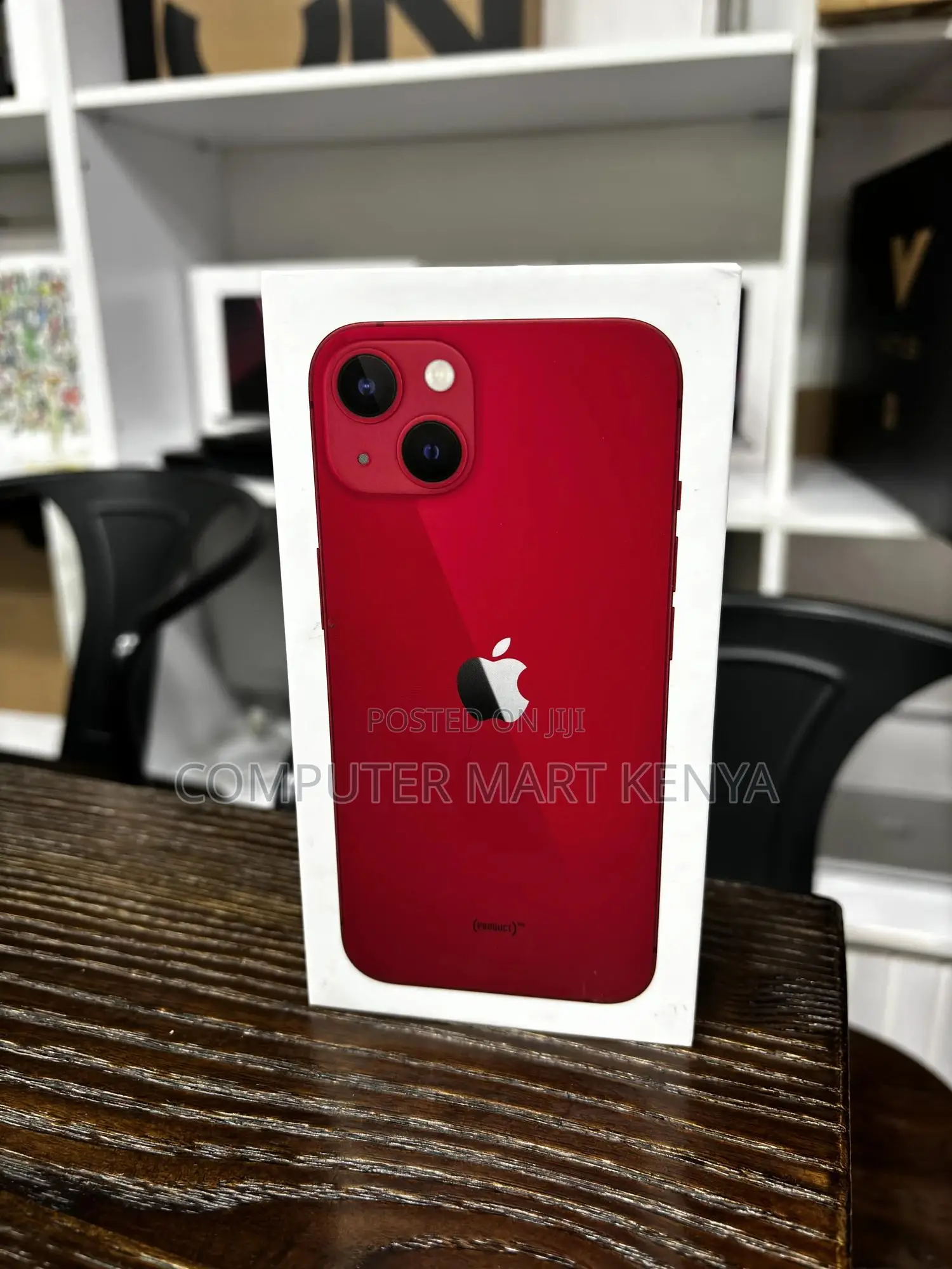 New Apple iPhone 13 128 GB Red