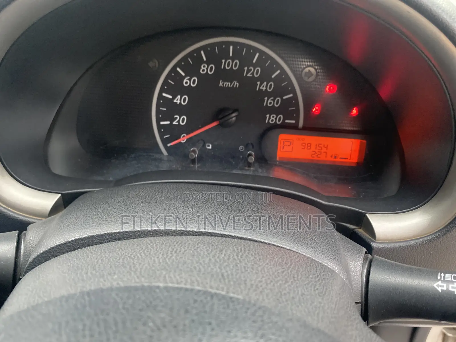 Nissan March 1.2 AWD 2013 Silver